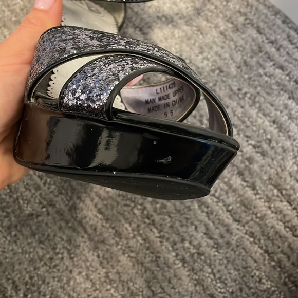 B2 glitter platform sandals - Picture 6 of 6